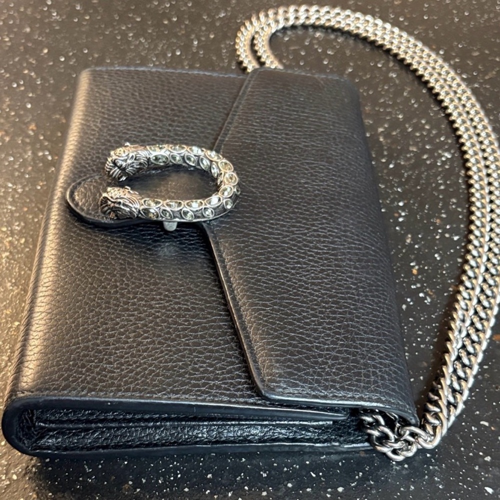 Gorgeous Gucci Dionysus wallet on chain 💜 - Picture 4 of 5